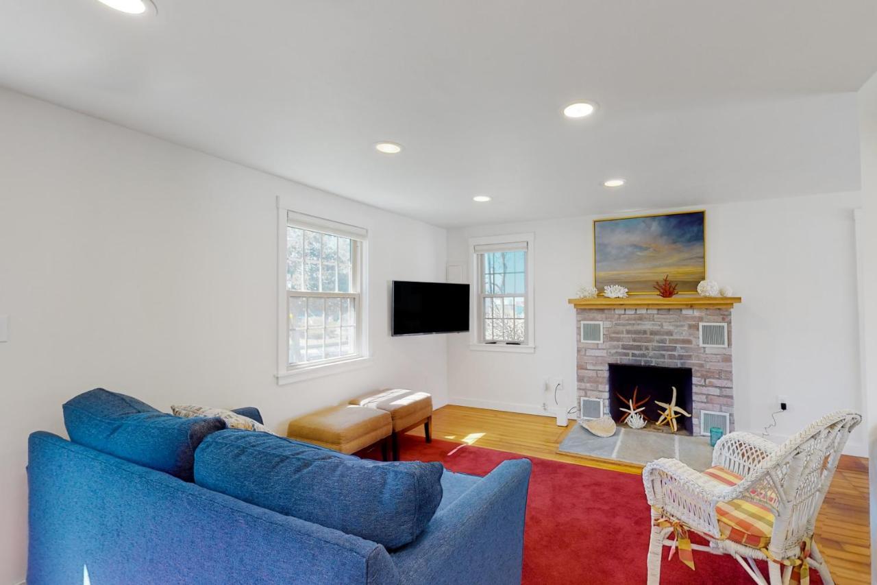 Villa Adventures On Buzzards Bay Bourne Exterior foto
