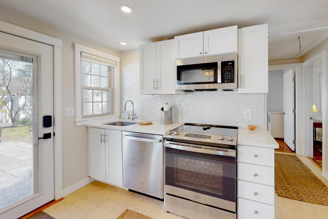 Villa Adventures On Buzzards Bay Bourne Exterior foto